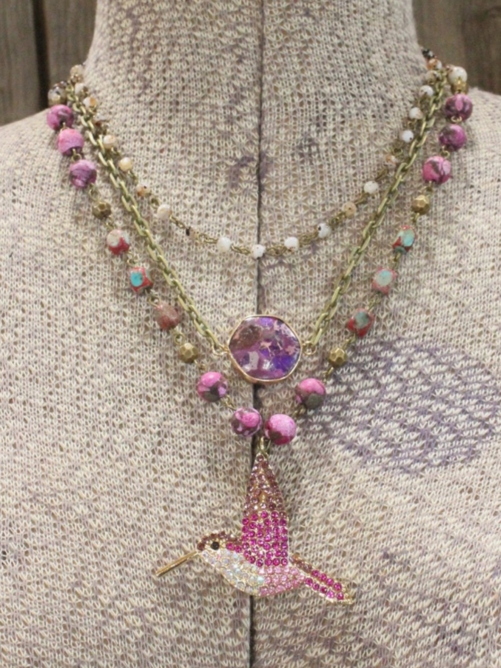 🎉 BOHO Just Humming Along Pink Toned Bird Layered Necklace